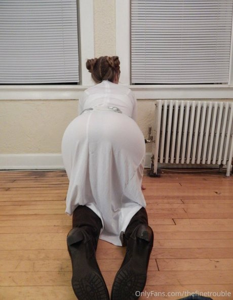 TheFineTrouble high quality model photos