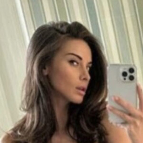 Emy Lou top pornstar pictures