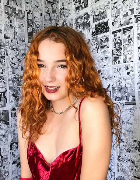 kathynude free beautiful actress img