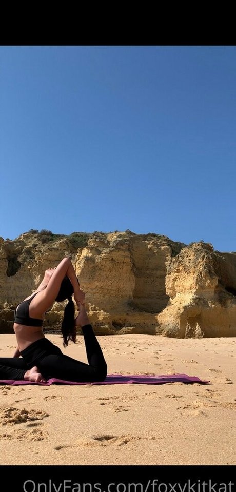 foxykitkat model picture