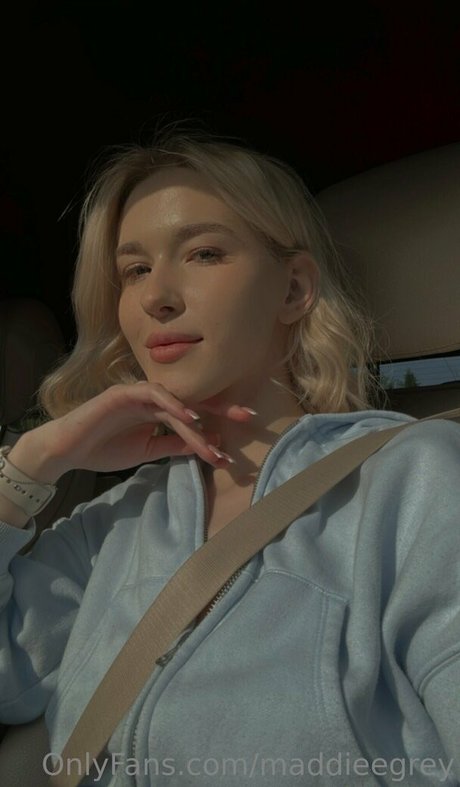 maddieegrey hot star gallery
