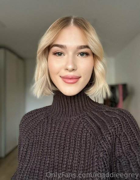 maddieegrey exclusive model image