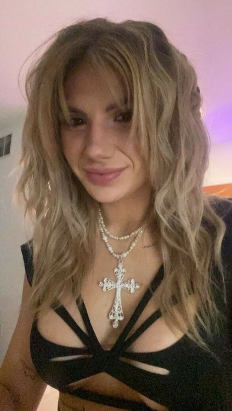 Baileyspinn hot model galleries