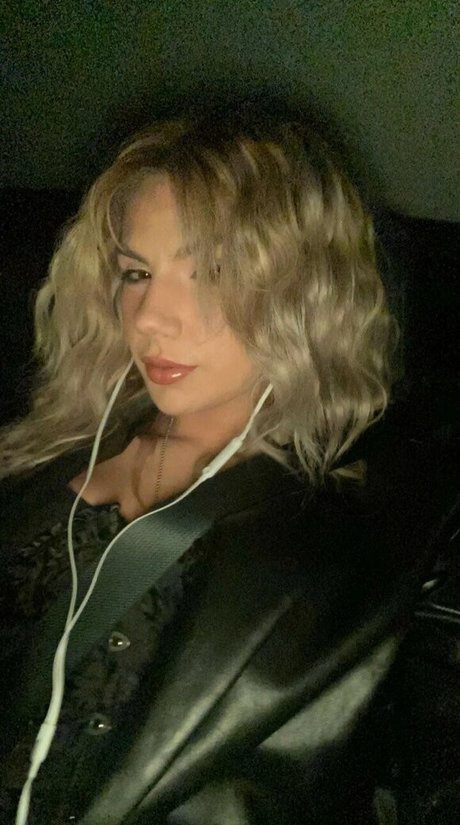 Baileyspinn star nude pictures