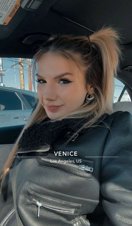 Baileyspinn pornstar perfect image