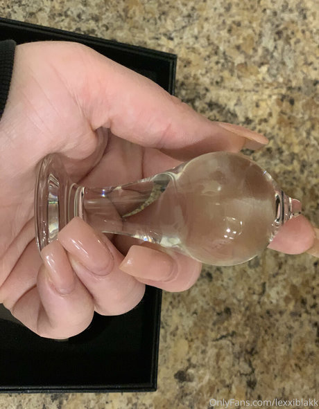 lexxiblakk best star img