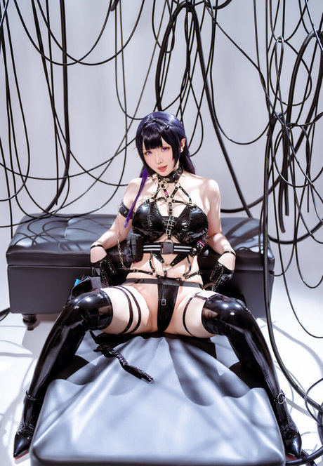 Hoshilily hd model photo