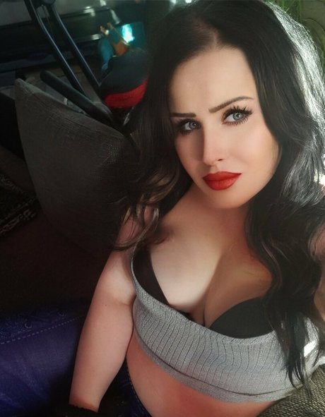 justjenna93 model high quality pictures