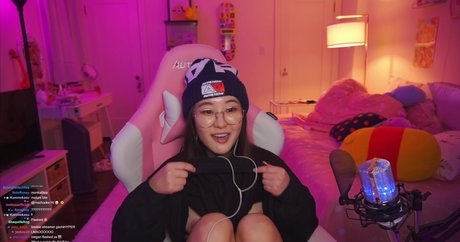 hellomeganlee model high quality pictures