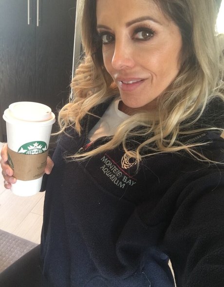 francescalexxx model top picture