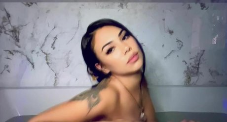 Cafe Lu Girls pornographic star photo