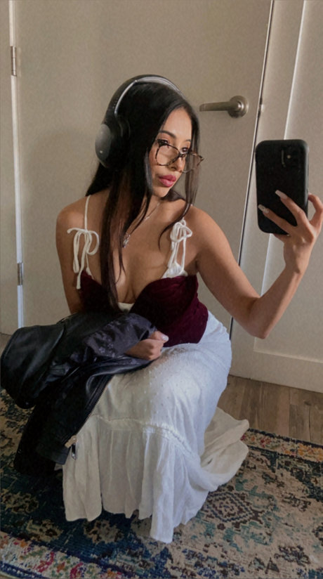 _Yuki Rose_ model adult pictures