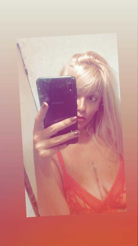 Carla Aguirre star perfect photos