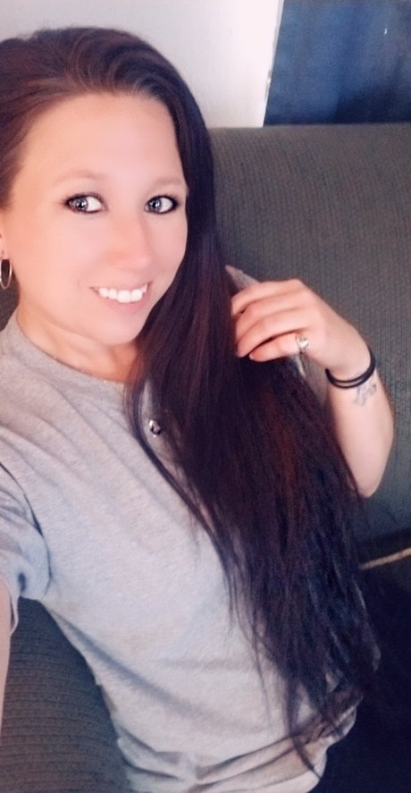 Danielle Journigan model nude picture