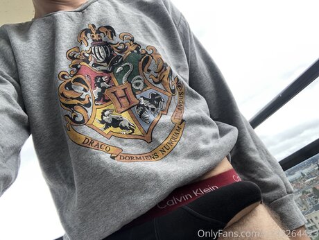 Esckaenor nudes actress photo