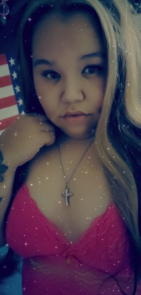 ChulaTankBby_ erotic pornstar archive