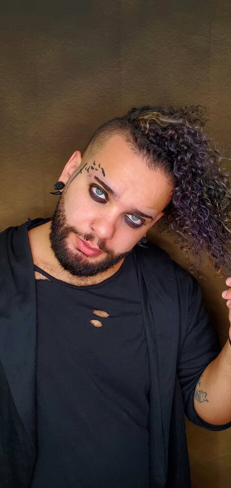 The Benny Cruzer sexy actress img