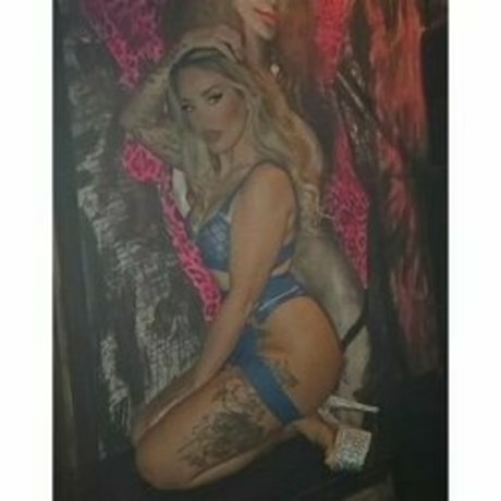 Lou louise naked star images