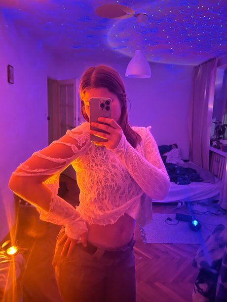 Climax sexy actress image