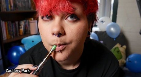 Zachery Park model nude img