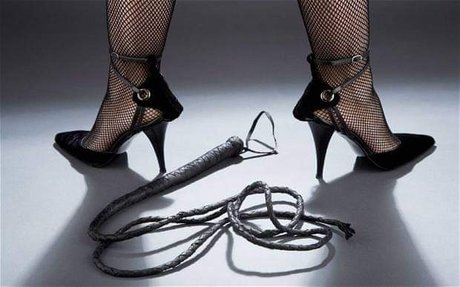 Queen Allexia exclusive model pictures