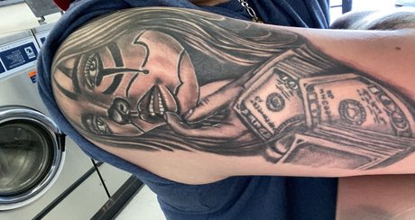 Cheddar bob nudes model pics