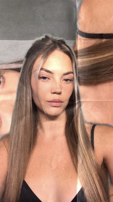 Rachel Sarah Law star perfect images