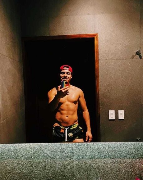 RobertCF beautiful star photo