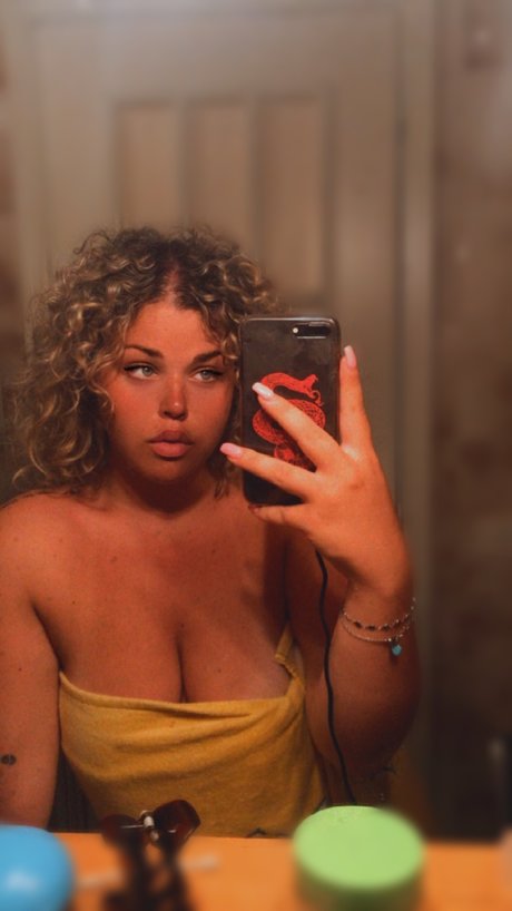 La Bionda hot pornstar photo