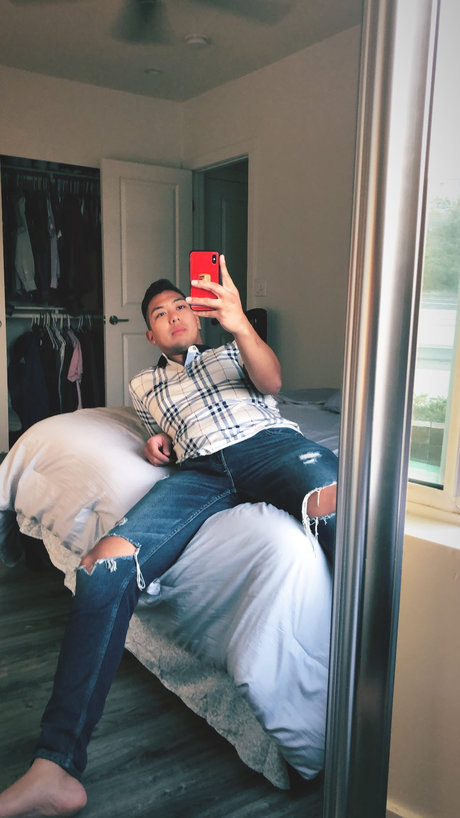 femboy gay onlyfans naked pics