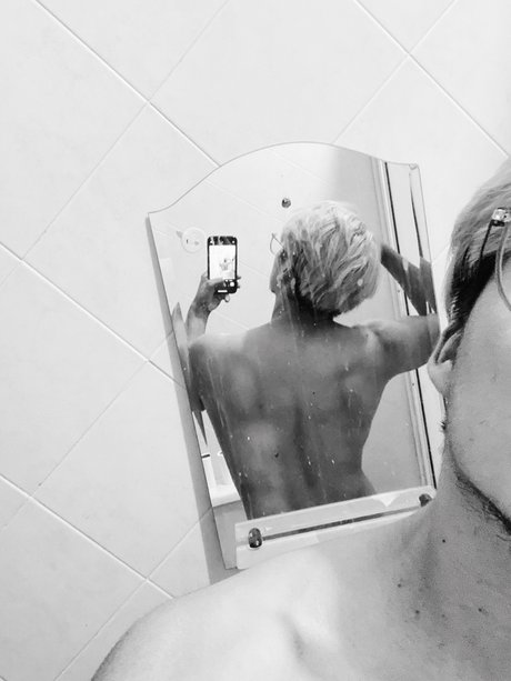 Delton Welch model xxx pictures