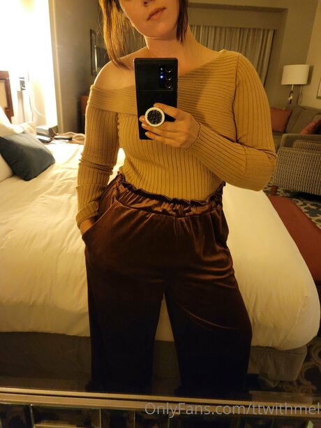 Topless talks with Mel hot pornstar pics