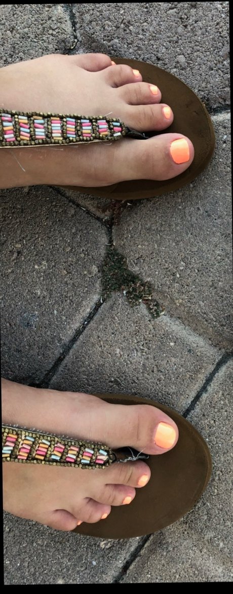 Yourfavoritefootprincess pornstar erotic img