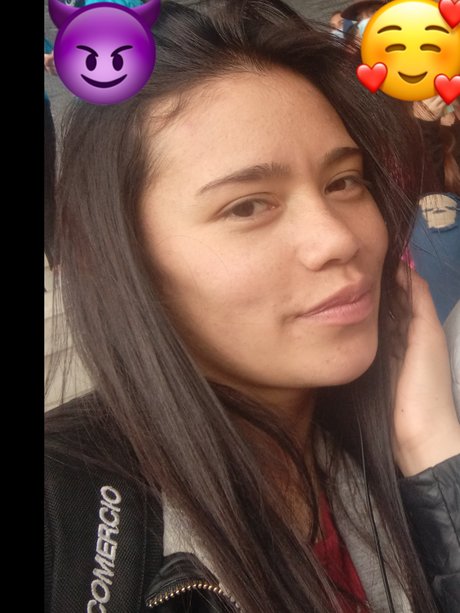 Briddy Fl_ star top photos