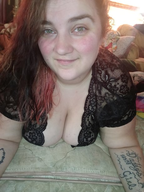 Laura McWilliams model sex photo