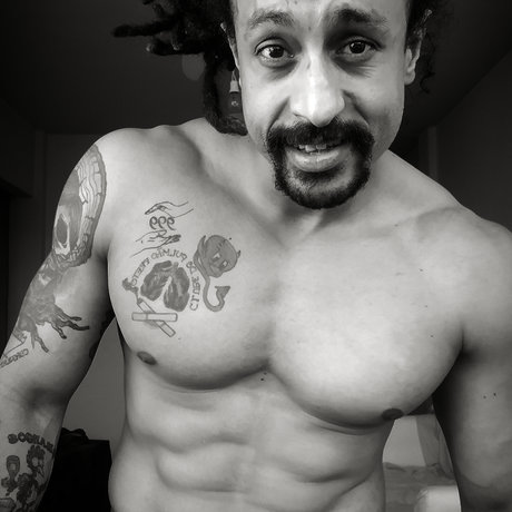 Rasta Crazy hd model gallery