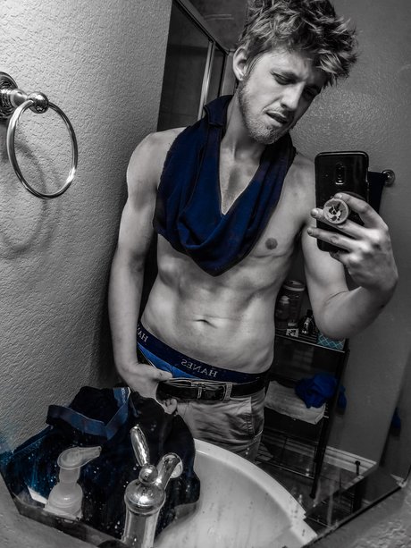 Long Dick Louith star best image