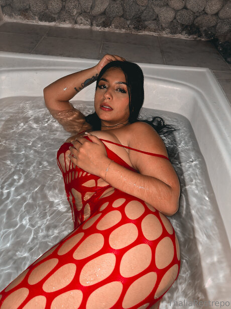 thaliarestrepo nudes star photo