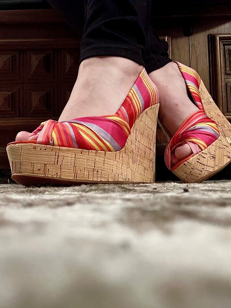 Lili BelFleur perfect pornstar gallery