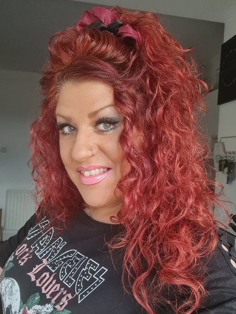 Julie Salt model naked pic