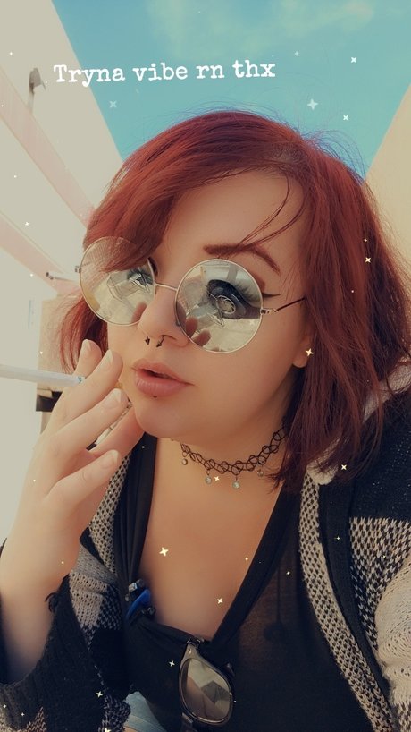 PeachBears art model picture