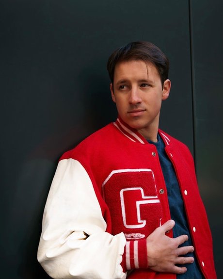 Call me Tony pornstar nude photo