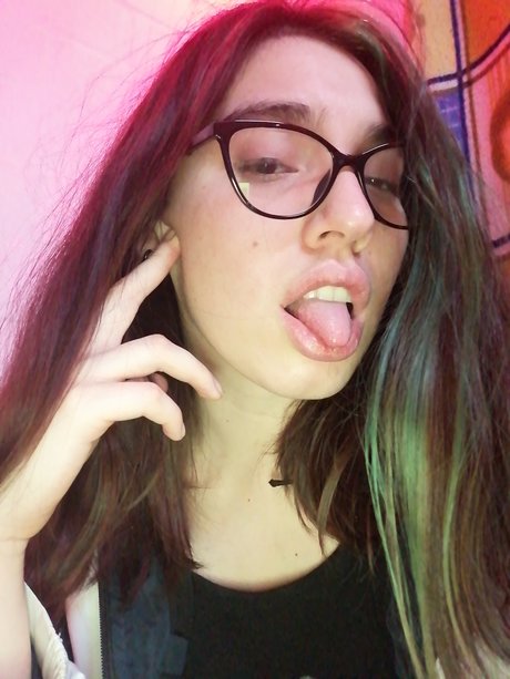 Pando pornographic model archive