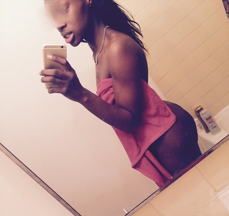 Shawna Hyman star exclusive picture