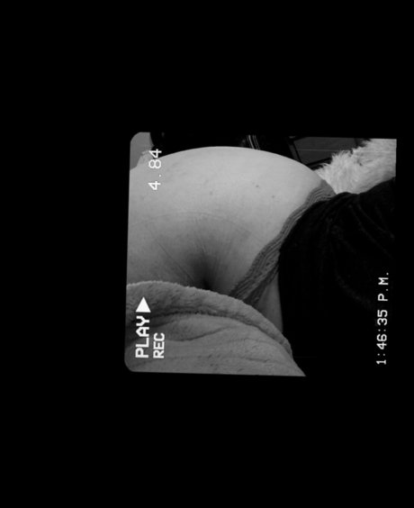 Sarelly star best photos