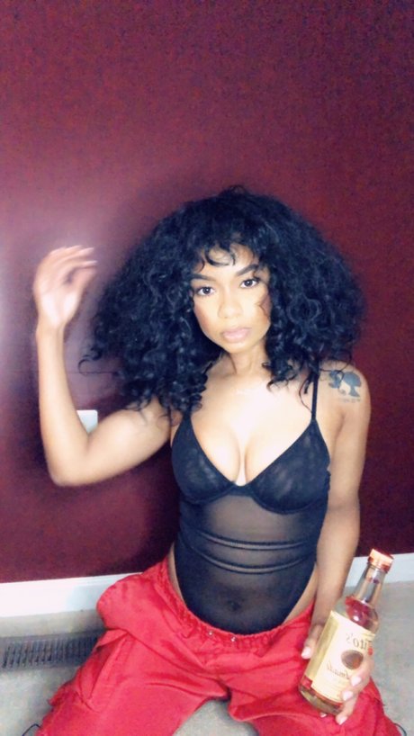 Paris Lavet sex actress photo