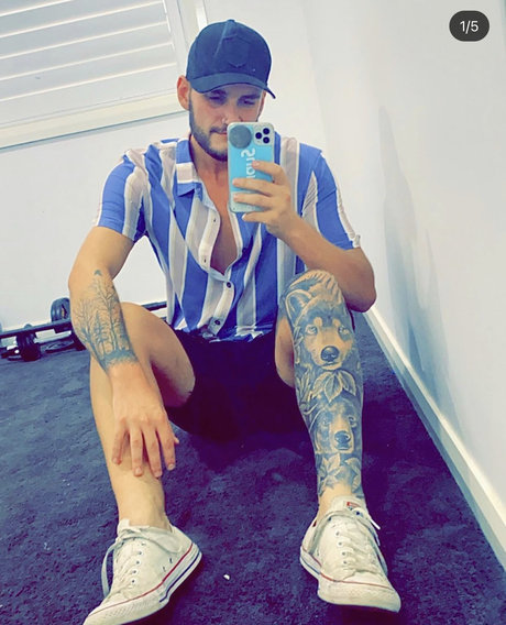 NEWYTRADIE pornstar free galleries