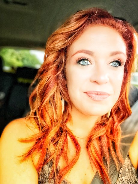 Mackenzie Blue pornographic model pics