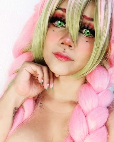 Neifa Suarez star nice images