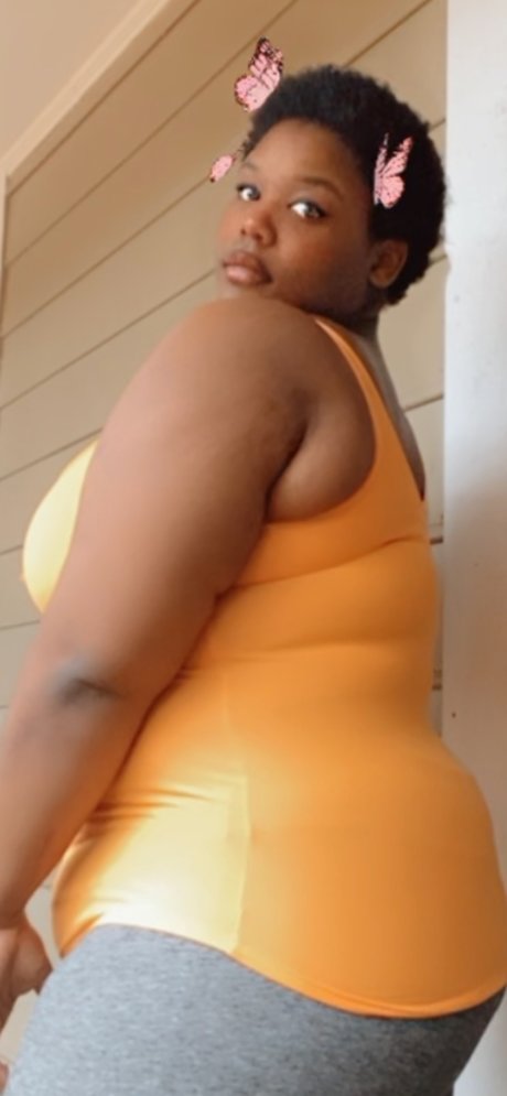 SmurffteN model naked gallery